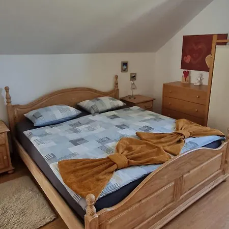 Paradiesli Bed & Breakfast