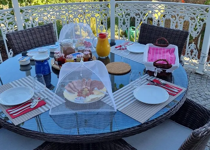 Paradiesli Bed & Breakfast Castelo de Penalva